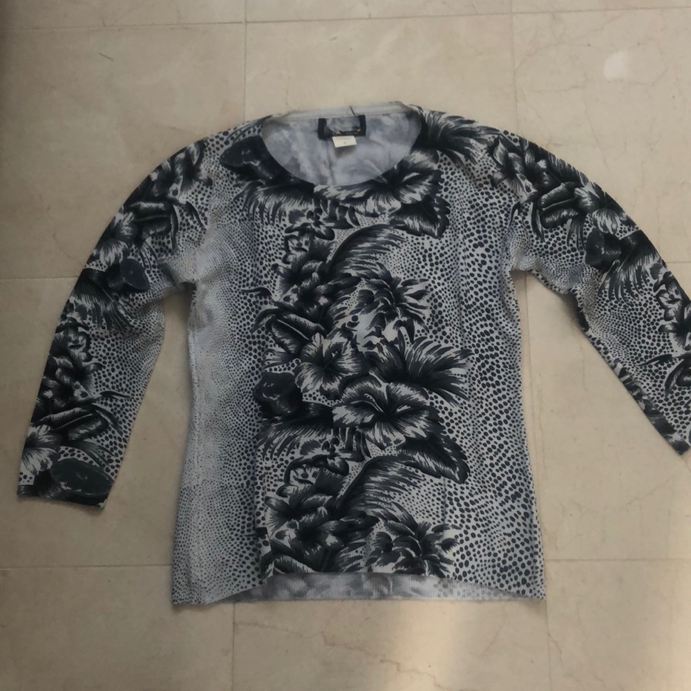 Pretty sweater